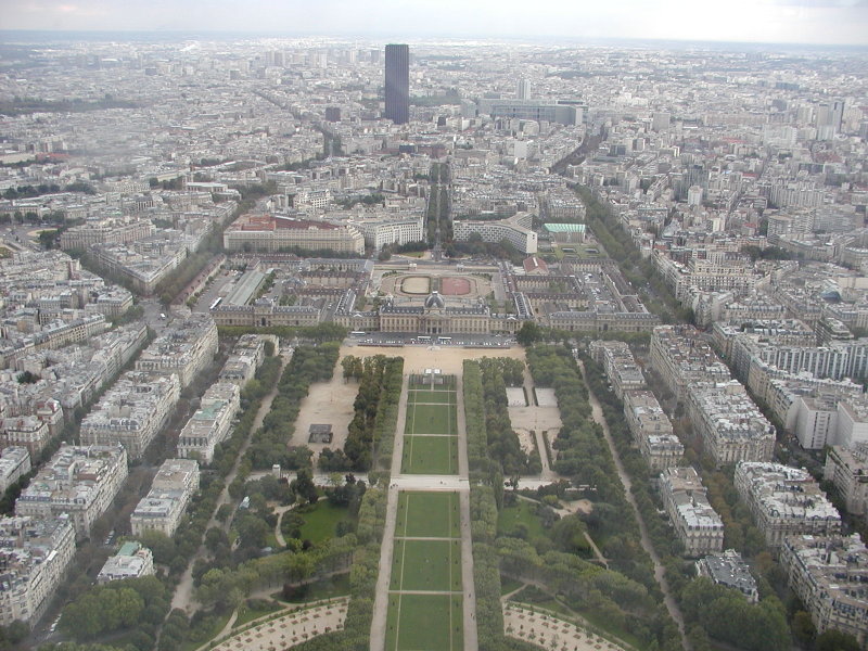 Hình bài viết 10 địa danh nổi tiếng ở Paris