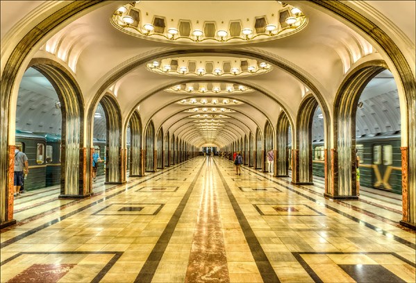 Hình bài viết Nhứng ga tàu điện ngầm cổ tích ở Nga