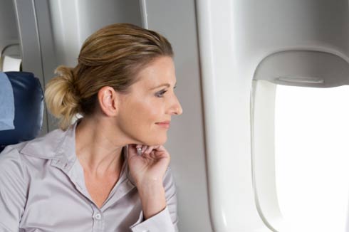 Hình bài viết Cách chọn chỗ ngồi yên tĩnh nhất trên máy bay