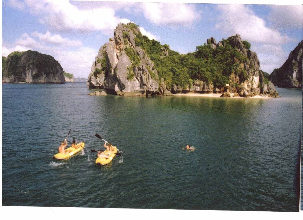 Hình ảnh kayak 2 - Đảo Cát Bà
