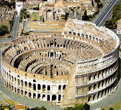 Hình ảnh Colosseum nhìn từ trên cao - Đấu trường La Mã