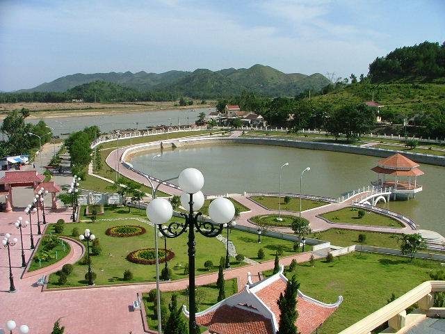 Hình ảnh Khu lưu niệm Trần Phú - Khu tưởng niệm Trần Phú