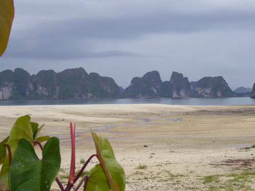 Vân Đồn, hòn đảo Thơ Mộng... Download?mode=photo&id=8179