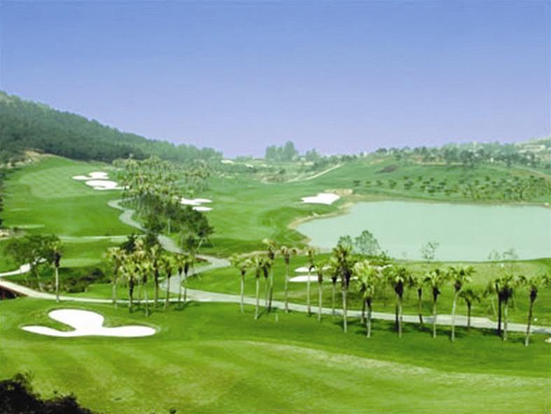 Hình ảnh Câu lạc bộ golf Việt Nam 2 - Câu lạc bộ golf Việt Nam