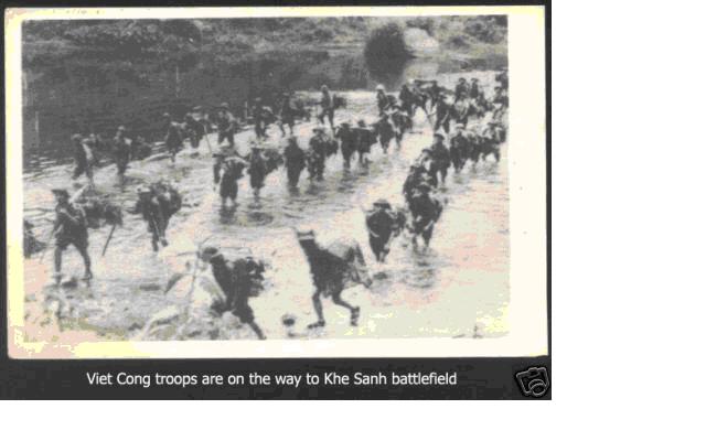Hình ảnh Bo doi chu luc va quan giai phong dang hanh quan ra mat tran - Khu căn cứ quân sự Khe Sanh