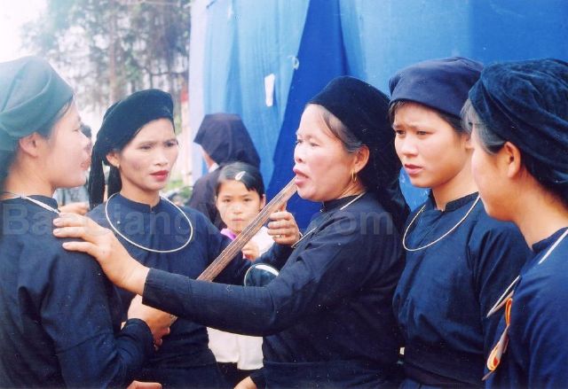 Hình ảnh Le hoi Ca hat - Bắc Giang