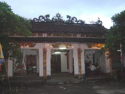 Hình ảnh Anh 3 - Điện Trường Bà