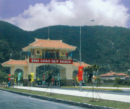 Hình ảnh Anh 2 - Dinh Thầy Thím