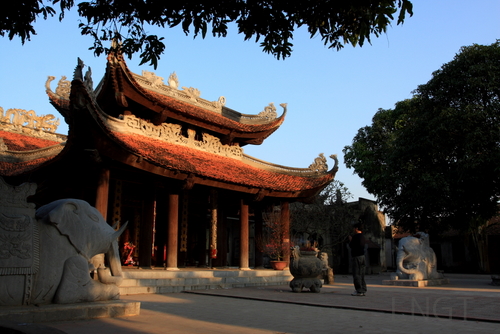Hình ảnh Ngũ Long Môn - Đền Đô