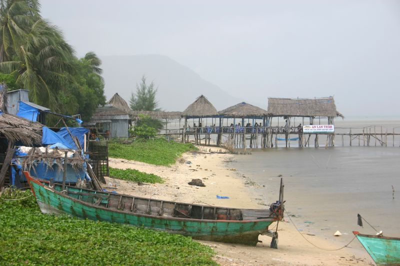 Hình ảnh Lang chai Ham Ninh - MrNhaTrang.jpg - Làng chài Hàm Ninh