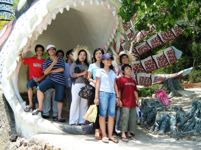 Hình ảnh Hang cá - Hồ cá Trí Nguyên