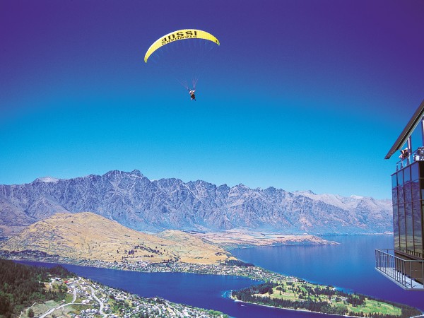 Hình ảnh Nhảy dù tại  Queenstown - QueensTown