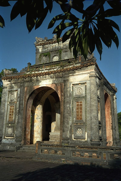 Hình ảnh Tu Duc Grave - Lăng Tự Đức