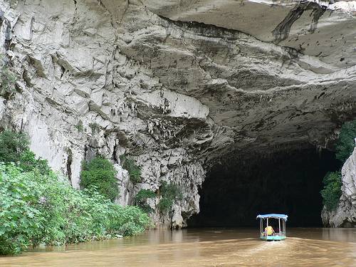 Hình ảnh Động Puông - Bắc Kạn