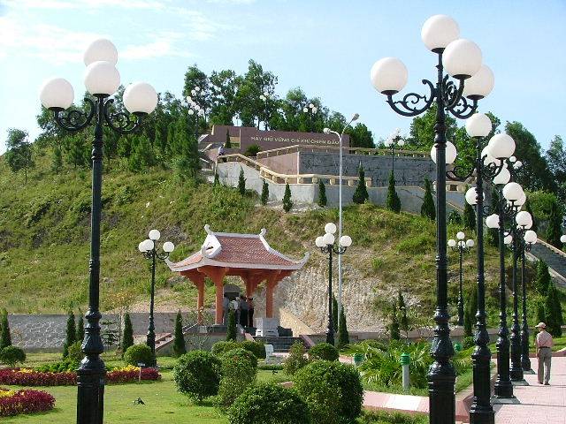 Hình ảnh Hãy giữ vững ý chí chiến đấu - Khu tưởng niệm Trần Phú