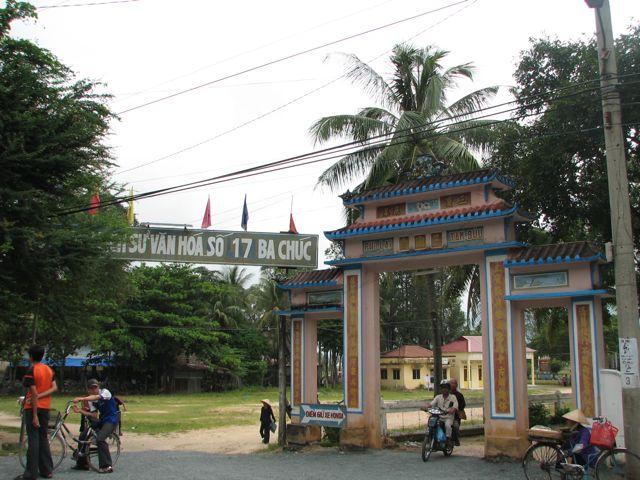 Hình ảnh Nhà mồ Ba Chúc 1 - Nhà mồ Ba Chúc