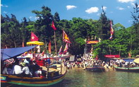 Hình ảnh Den Chieu Trung - Hà Tĩnh