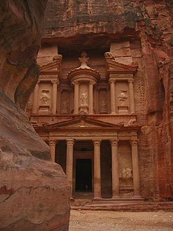 Hình ảnh 250px-PetraTreasury - Petra